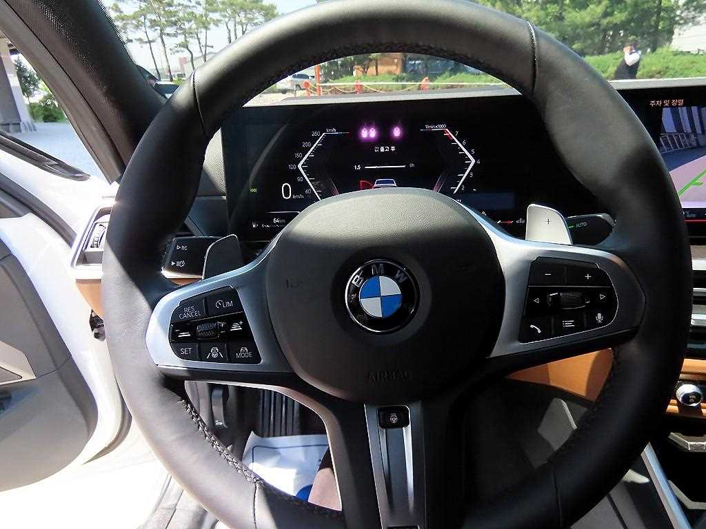 BMW 3 series - Vista 8