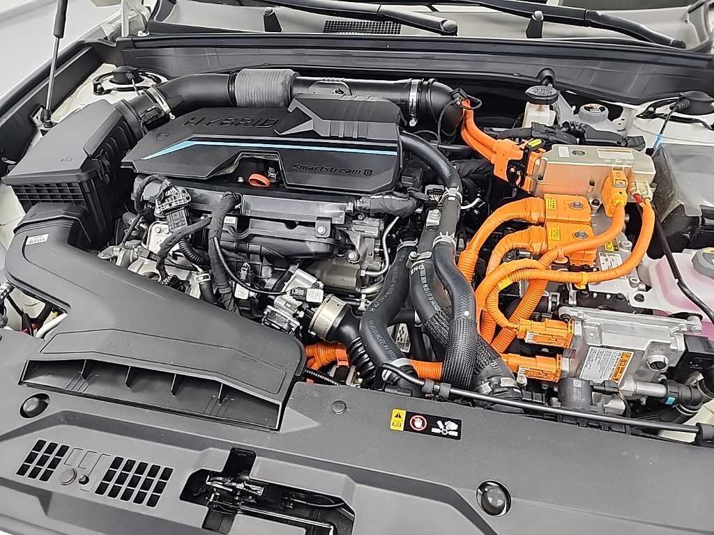 KIA K8 - Vista 5