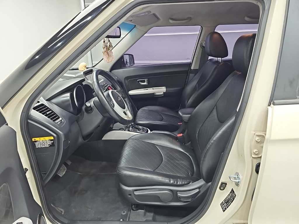KIA Soul - Vista 11