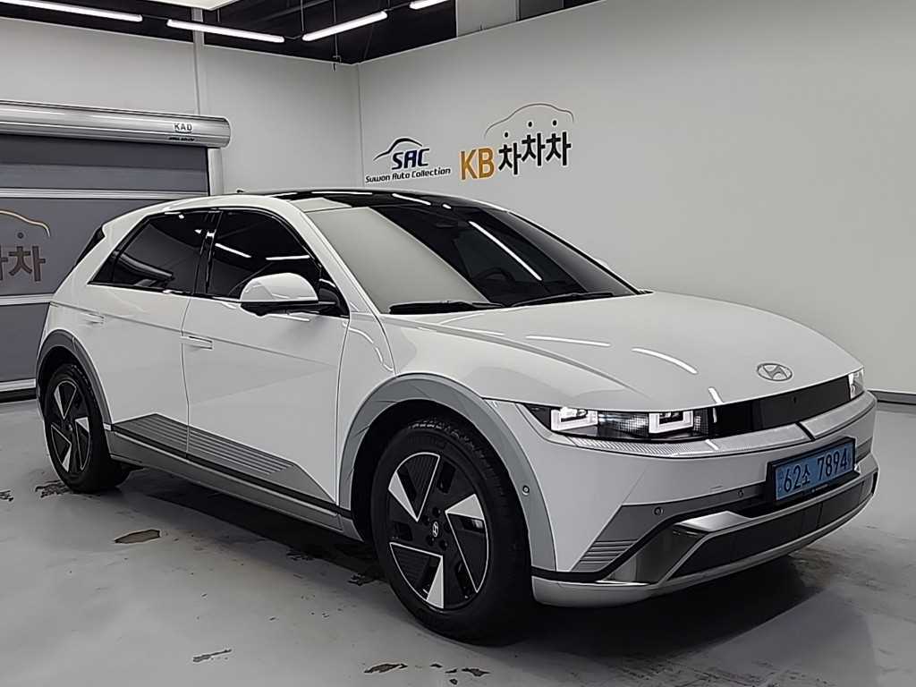 HYUNDAI Ioniq 5 - Vista 4