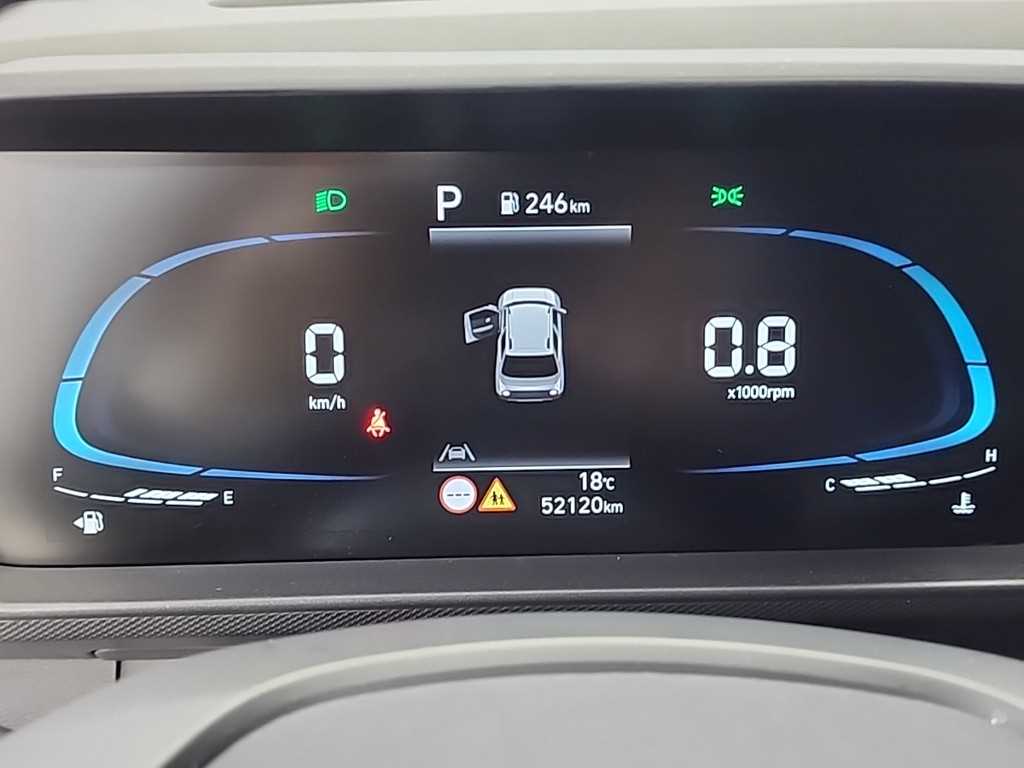 HYUNDAI Casper - Vista 6
