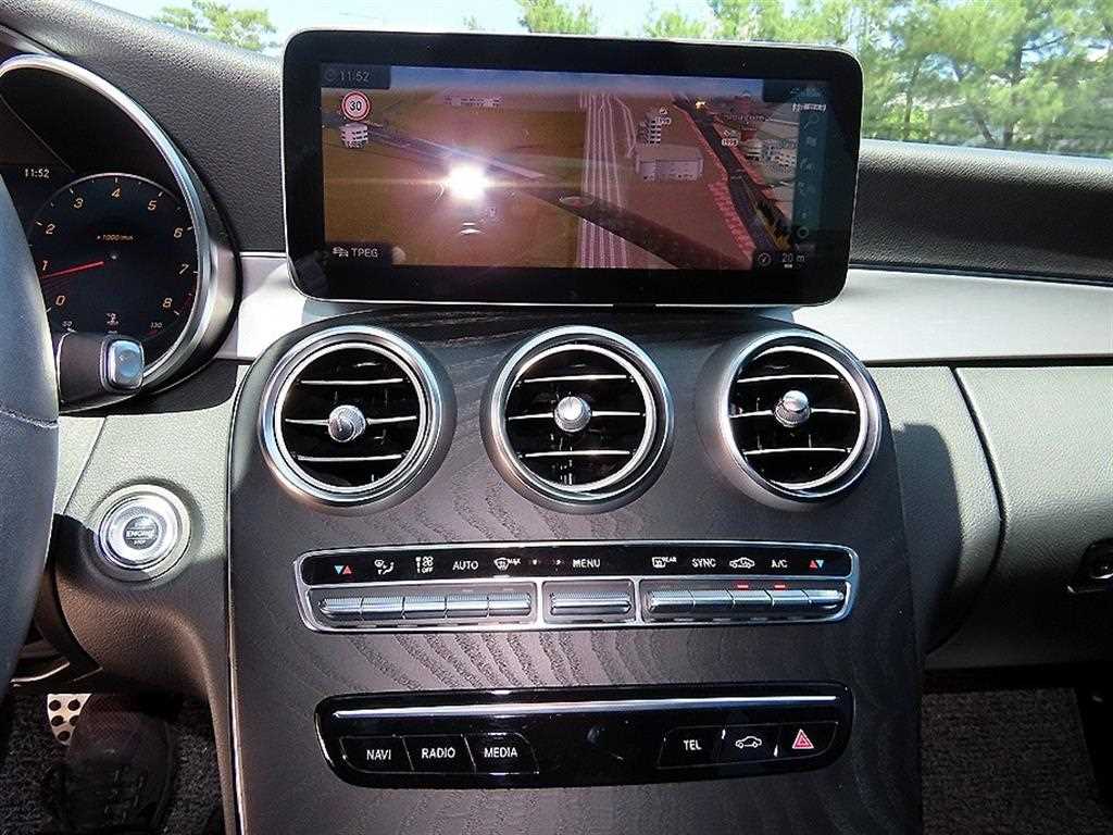 Mercedes Benz C Class 2021 Blanco - Importación desde Corea - HF Imports Iquique - Foto 15