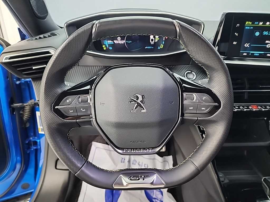 Peugeot 2008 - Vista 10