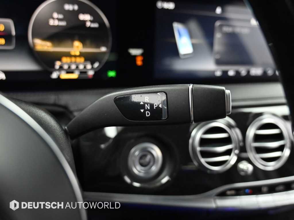Mercedes Benz S Class - Vista 9