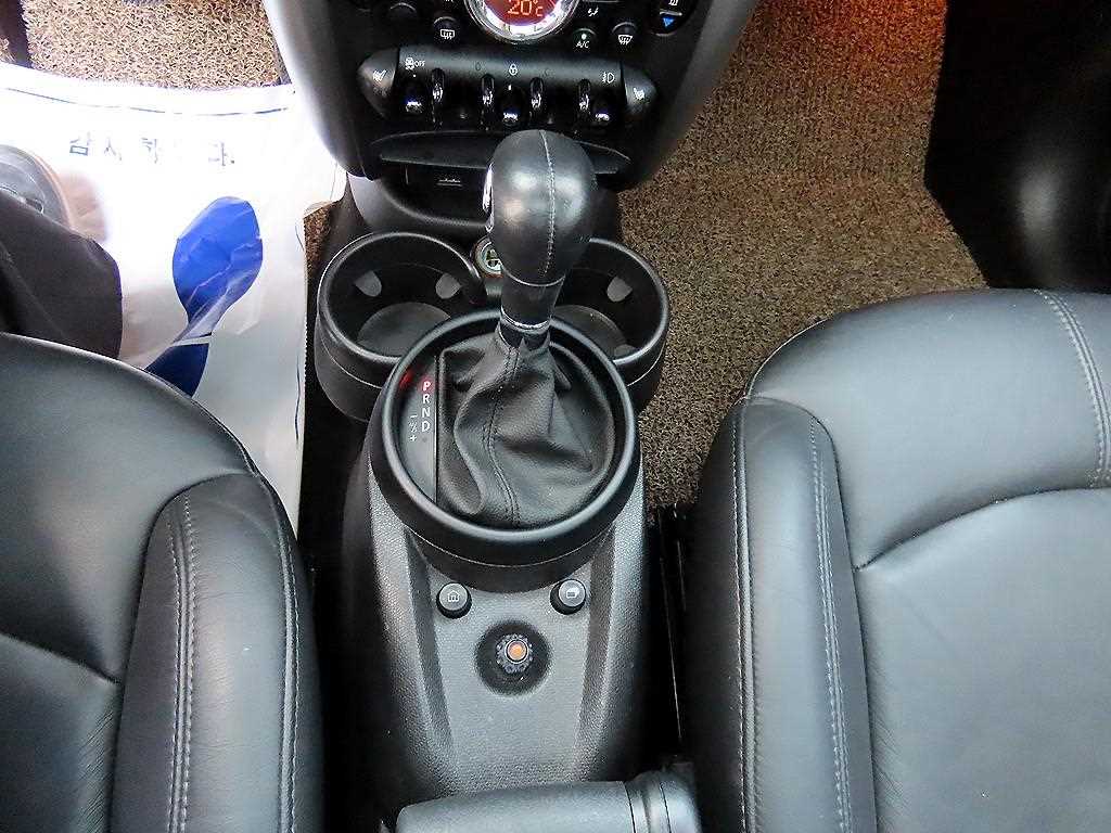 Mini Countryman - Vista 10