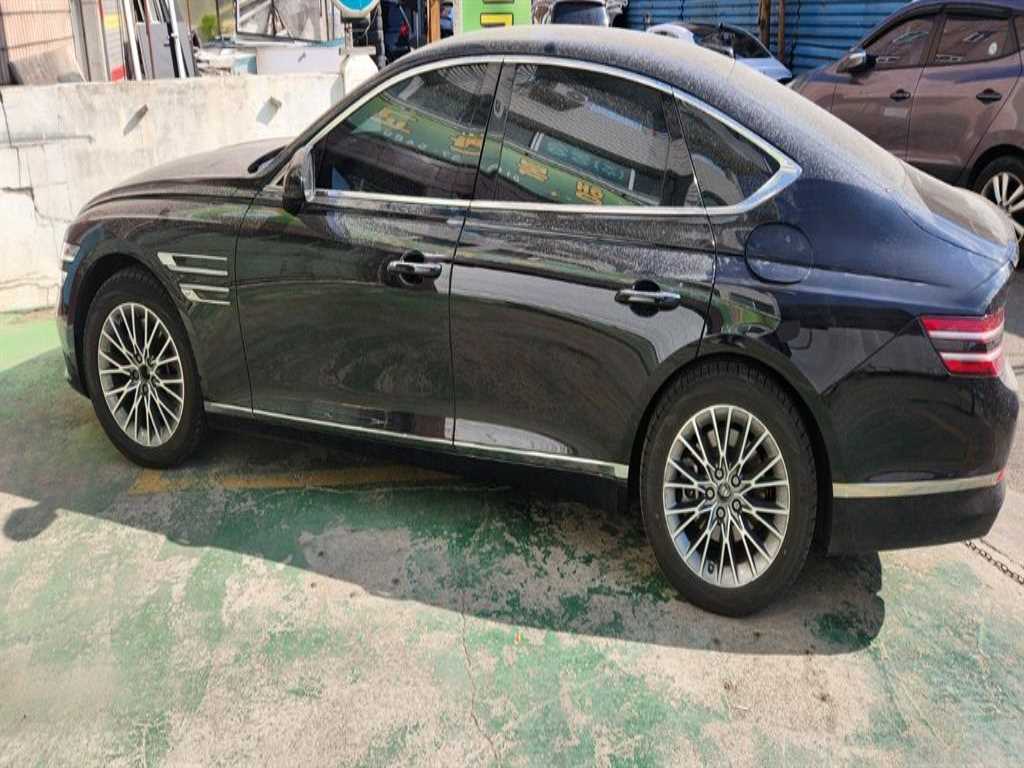 Genesis G80 - Vista 2