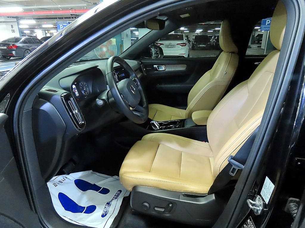 Volvo XC40 - Vista 6