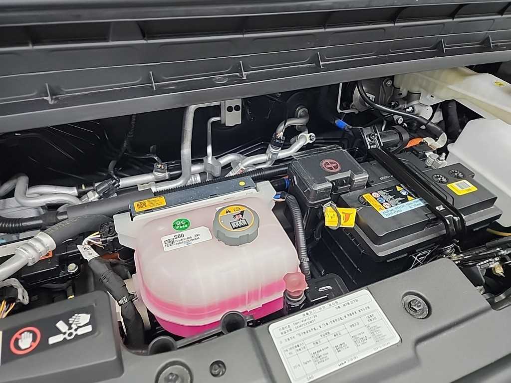 KIA PV5 - Vista 5
