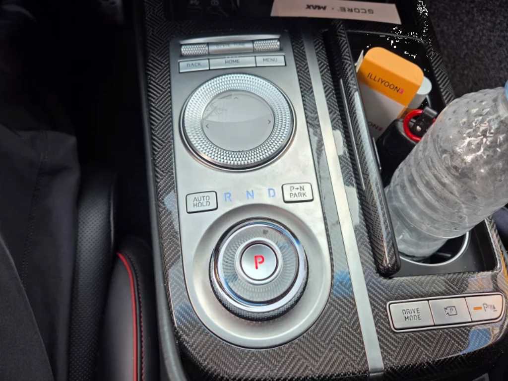 Genesis G80 - Vista 6