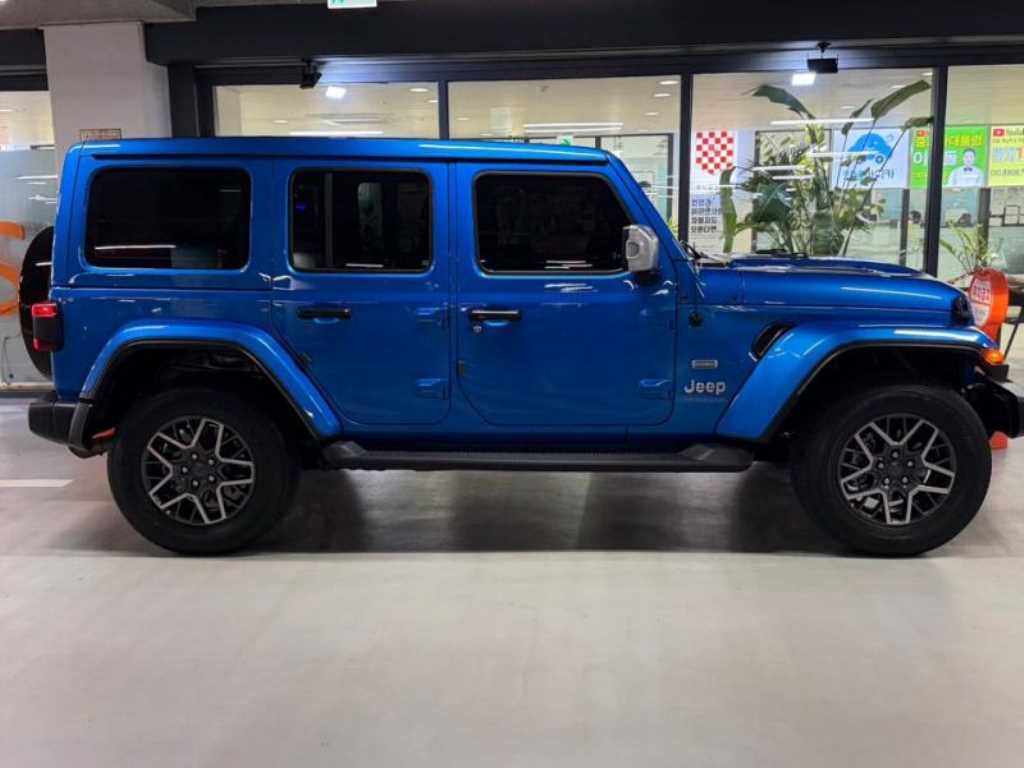 Jeep Wrangler - Vista 3