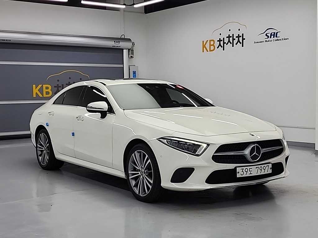 Mercedes Benz CLS Class - Vista 4