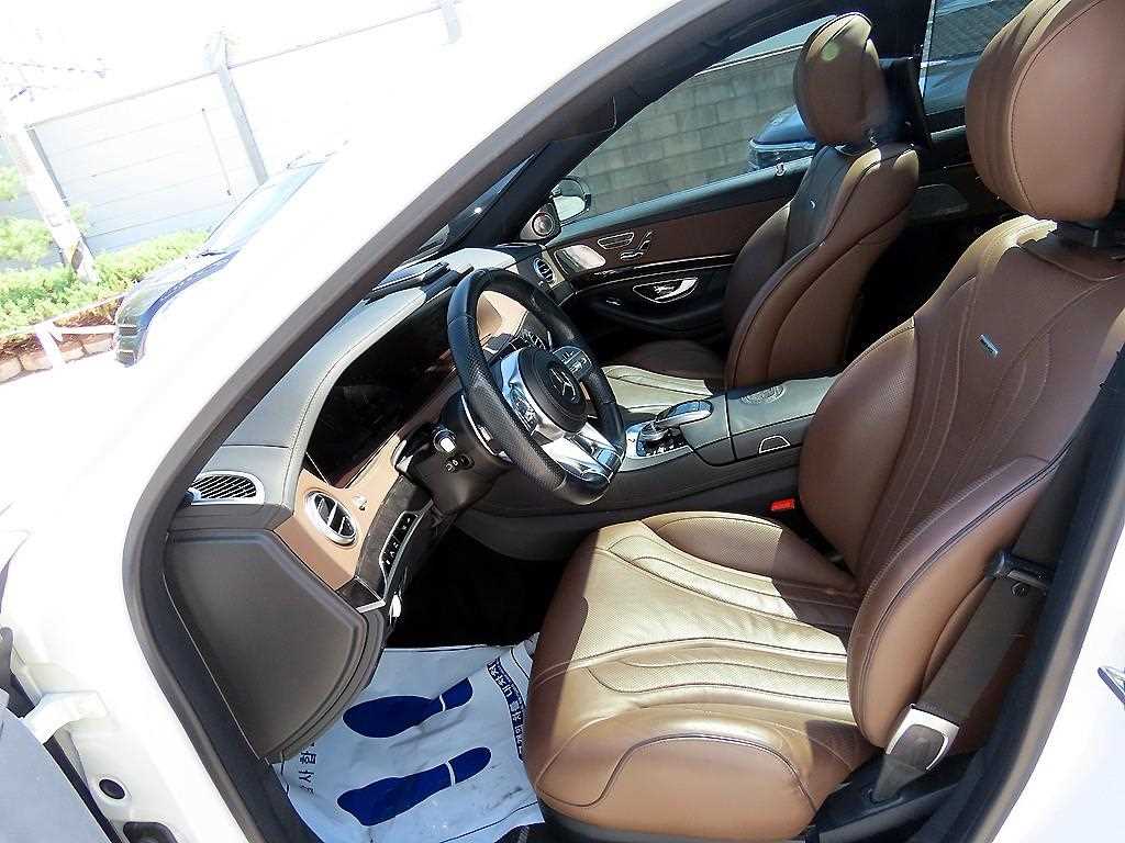 Mercedes Benz S Class - Vista 5