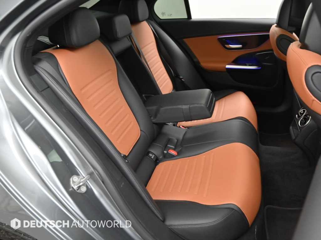 Mercedes Benz C Class - Vista 12