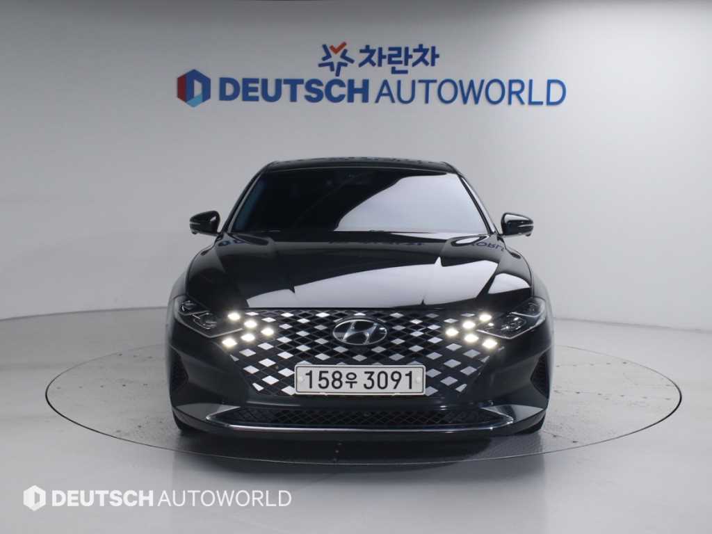 HYUNDAI Grandeur - Vista 3