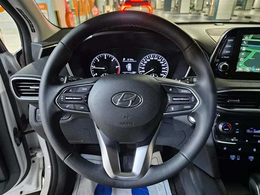 HYUNDAI Santa Fe - Vista 8