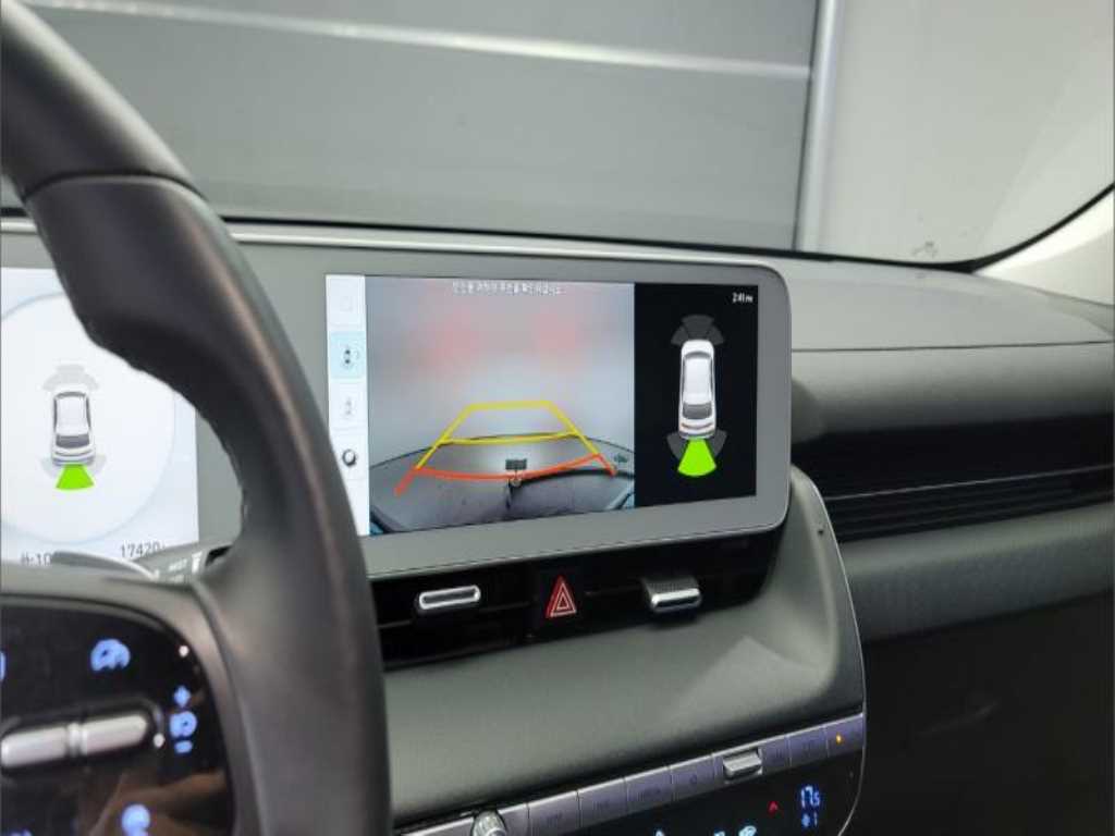 HYUNDAI Ioniq 5 - Vista 12