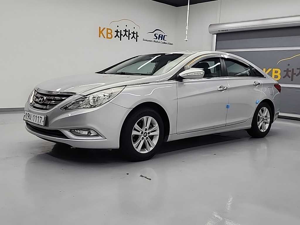 HYUNDAI Sonata 2011 Plateado - Importación desde Corea - HF Imports Iquique - Foto 1