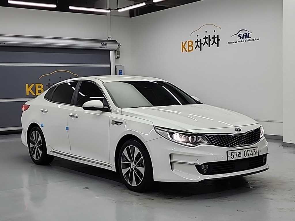 KIA K5 - Vista 4