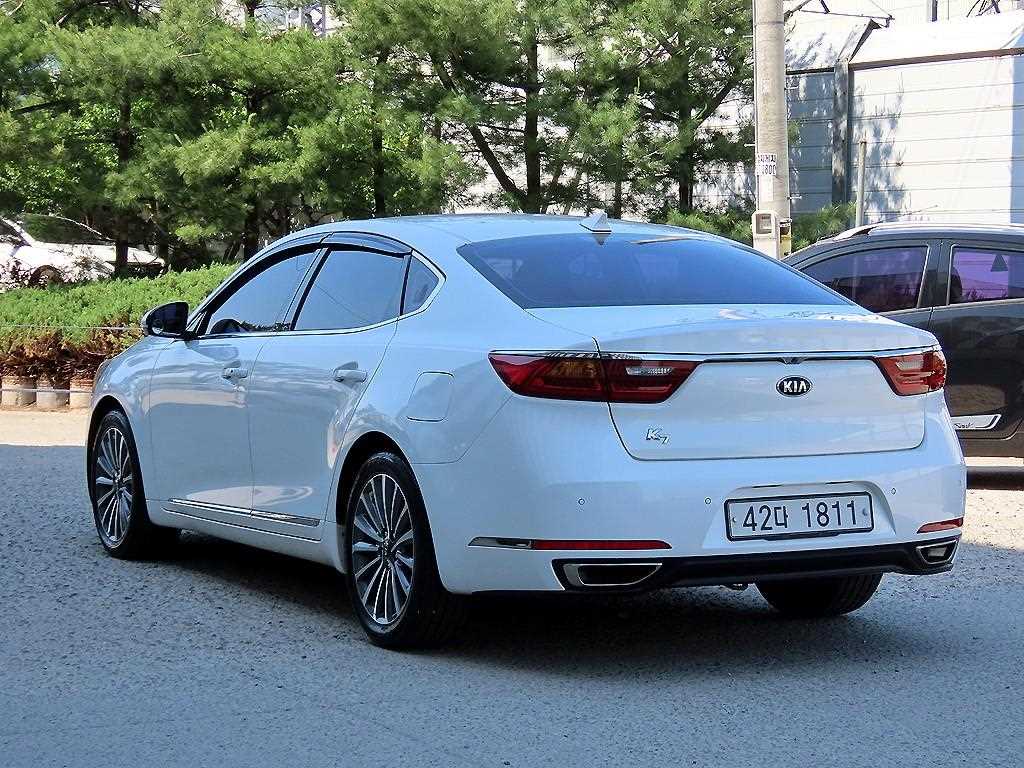 KIA K7 - Vista 3