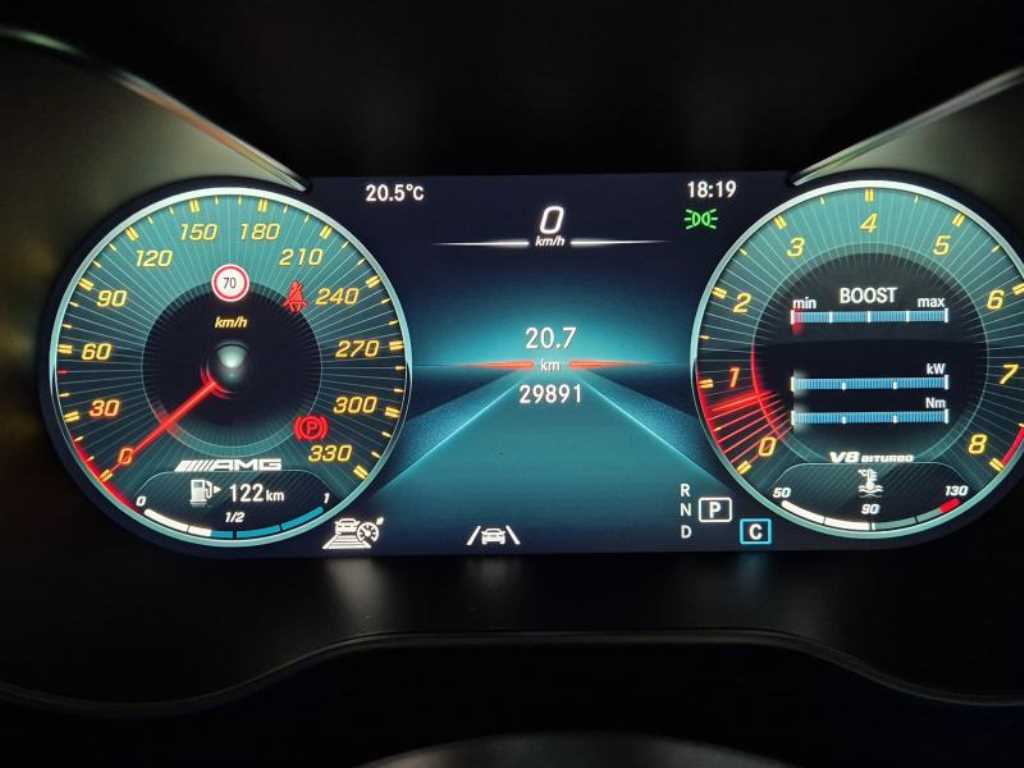 Mercedes Benz C Class - Vista 12