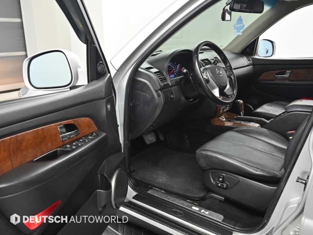 Ssangyong Rexton - Vista 11