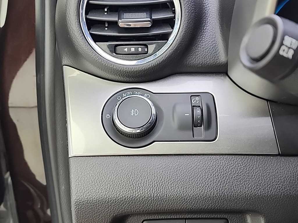 Chevrolet Orlando 2015 Café - Importación desde Corea - HF Imports Iquique - Foto 18