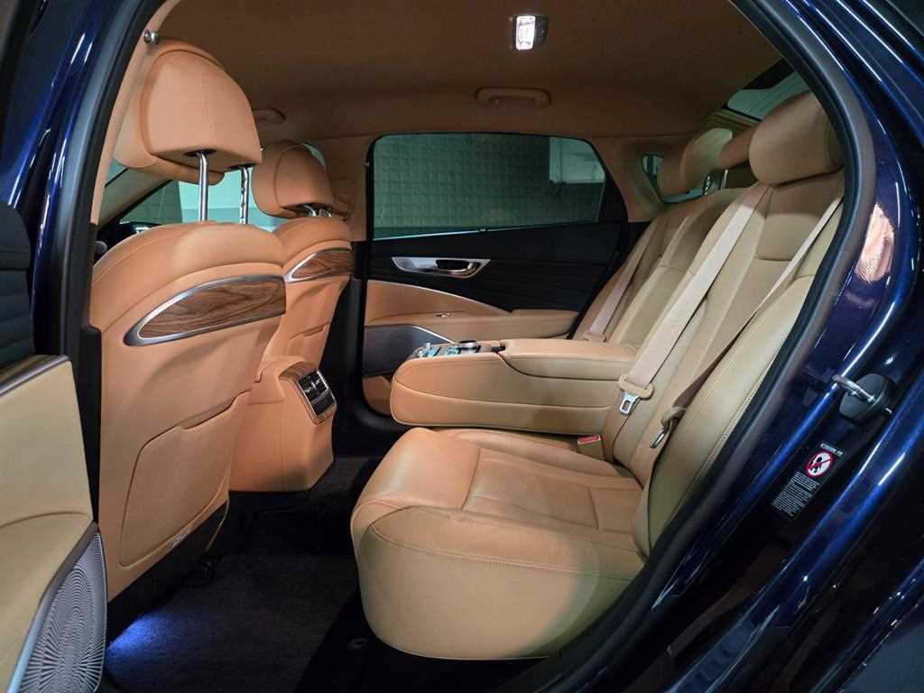 KIA K9 - Vista 2