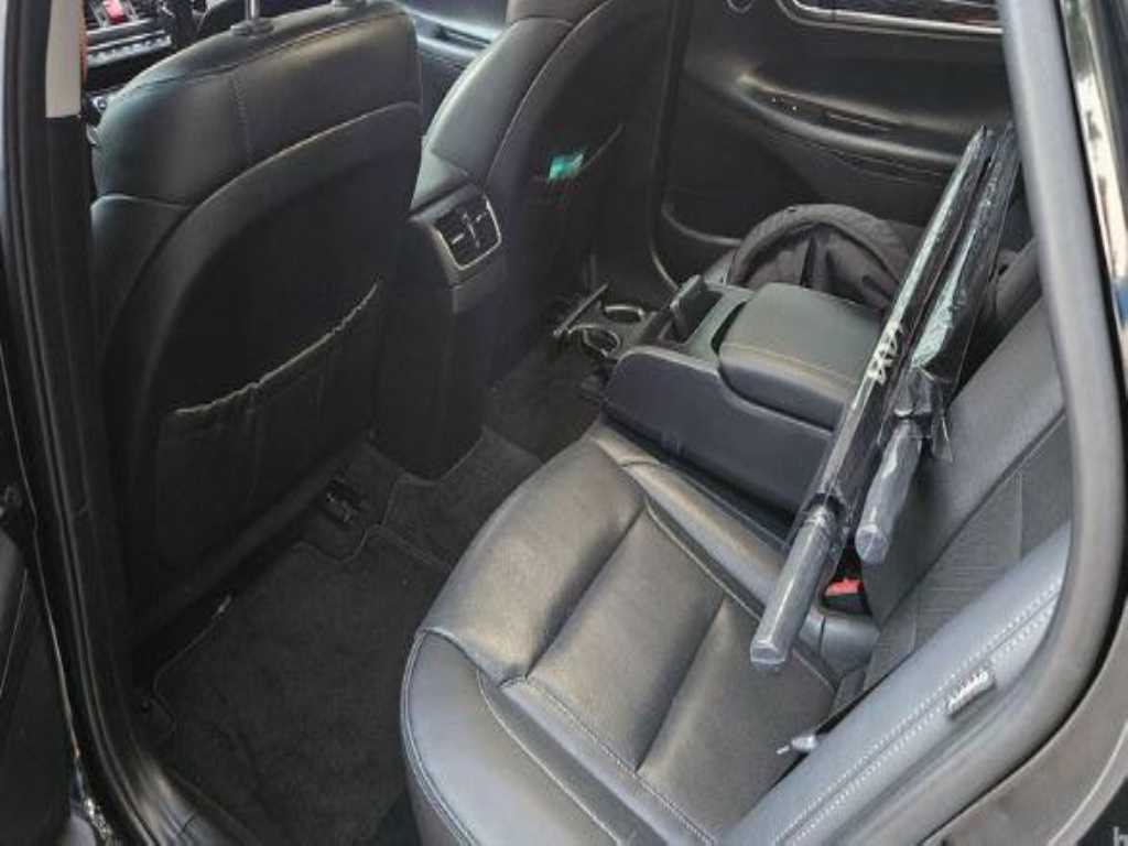 HYUNDAI Grandeur - Vista 4