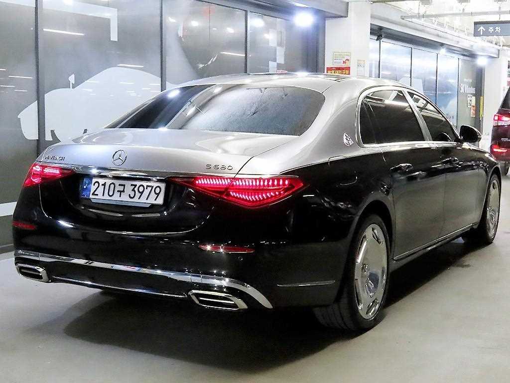 Mercedes Benz S Class - Vista 4