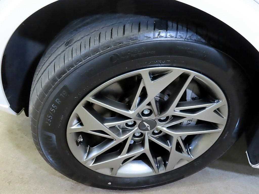 Genesis GV70 2023 Blanco - Importación desde Corea - HF Imports Iquique - Foto 20
