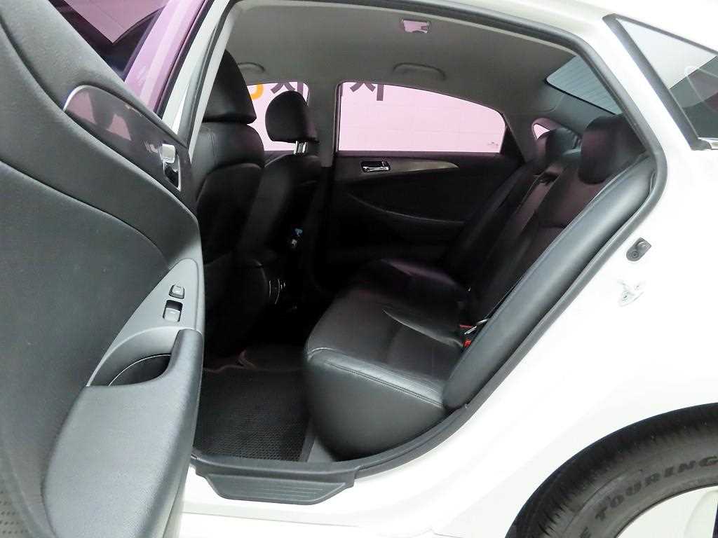 HYUNDAI Sonata 2014 - Importación desde Corea - HF Imports Iquique - Foto 13