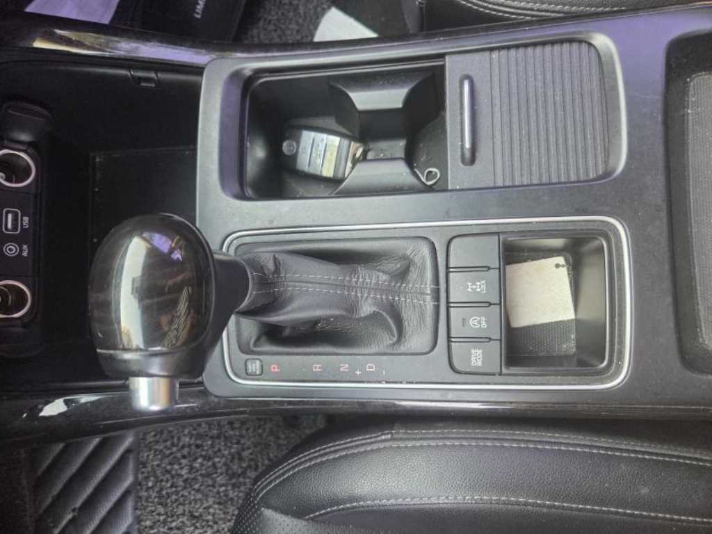 KIA Sorento - Vista 9