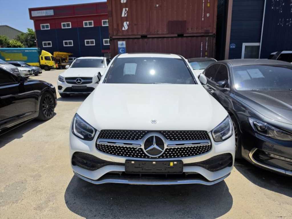 Mercedes Benz GLC Class 2020 Blanco - Importación desde Corea - HF Imports Iquique - Foto 1