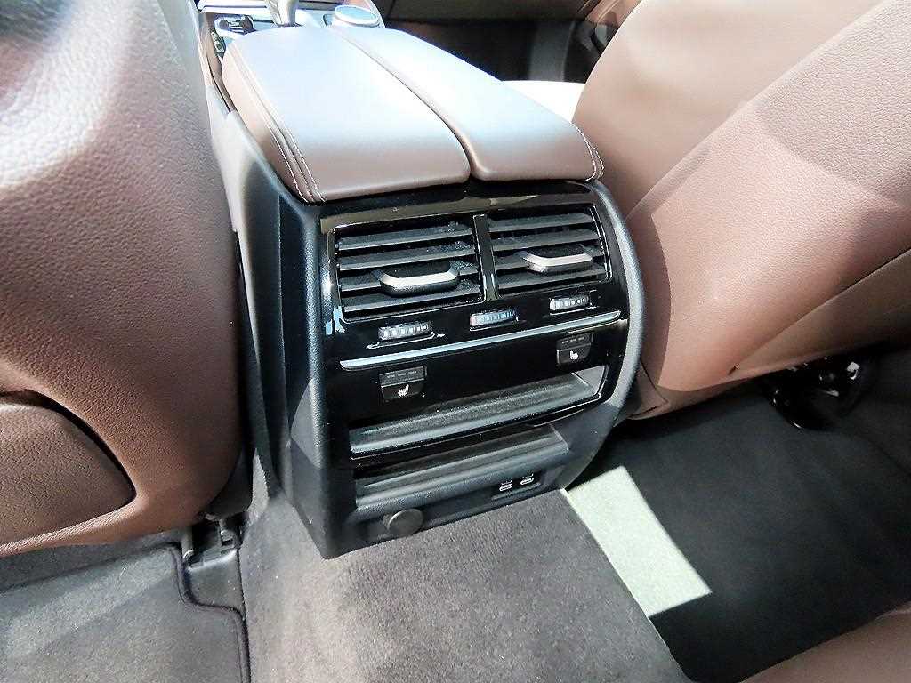 BMW 5 Series 2020 Blanco - Importación desde Corea - HF Imports Iquique - Foto 16