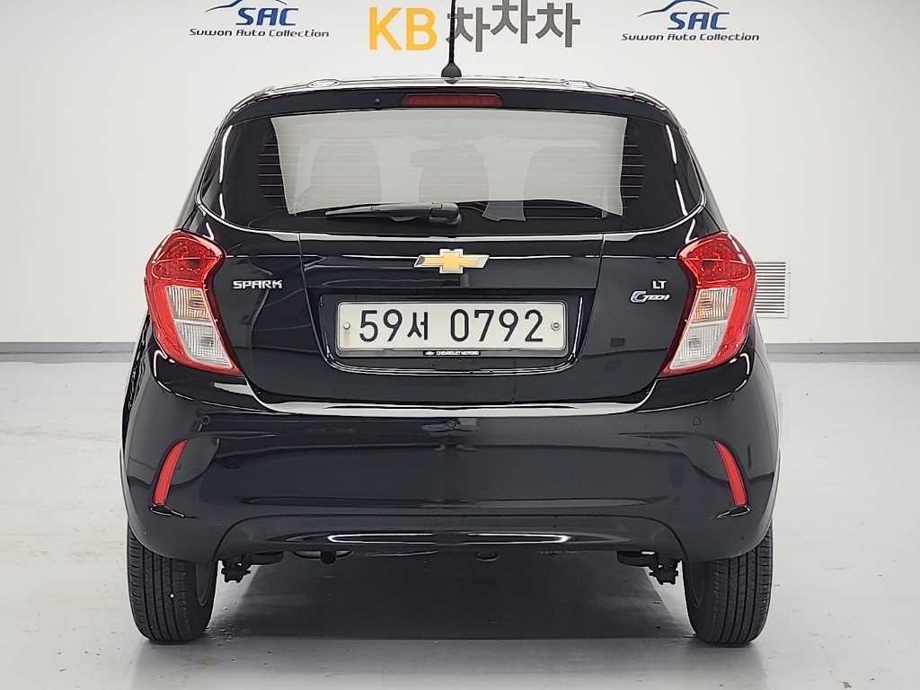 Chevrolet Spark - Vista 3