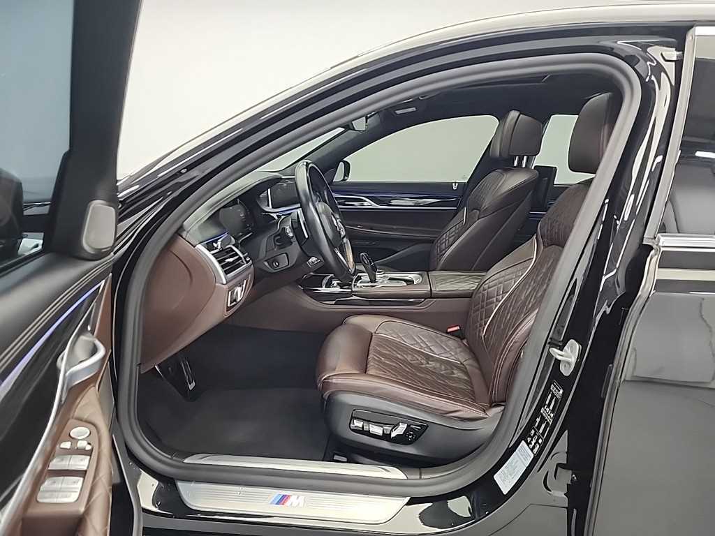 BMW 7 Series - Vista 11