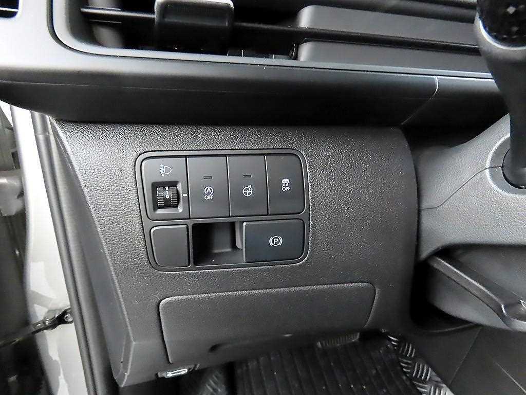 HYUNDAI Staria - Vista 12