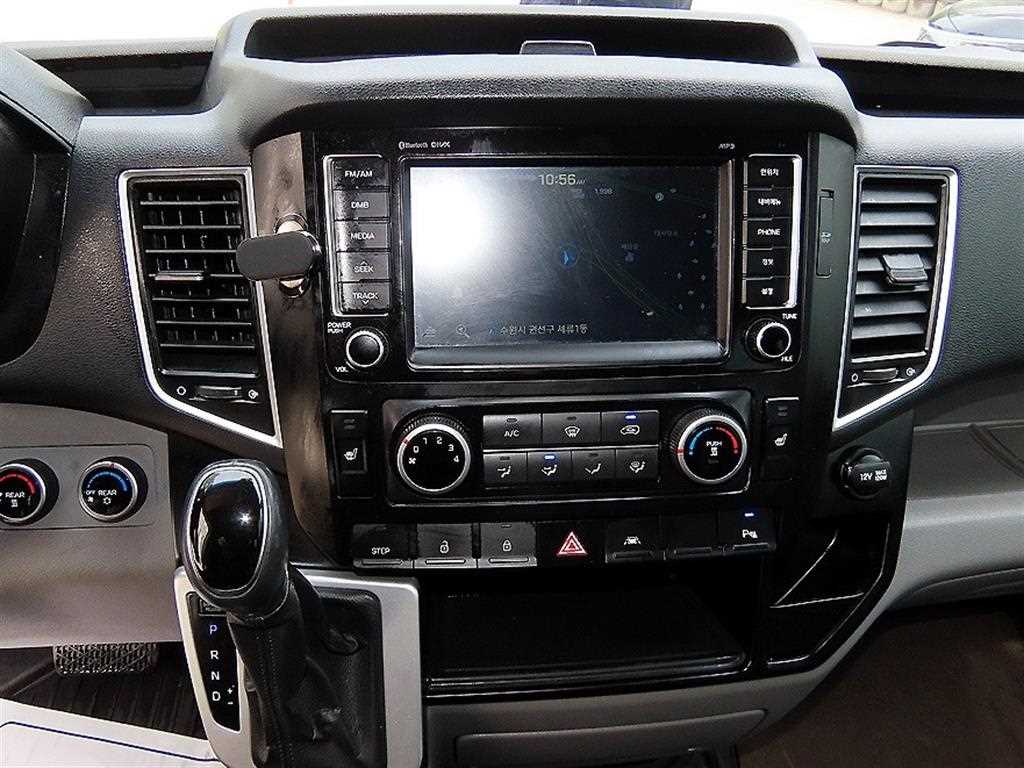 HYUNDAI Solati 2017 Negro - Importación desde Corea - HF Imports Iquique - Foto 14