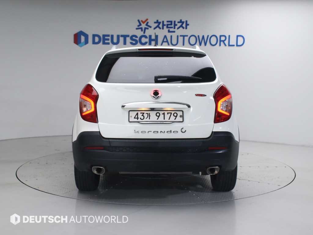 Ssangyong Korando - Vista 4