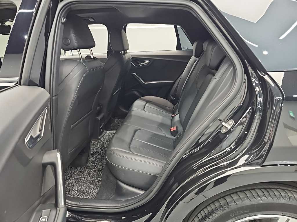 Audi Q2 - Vista 12