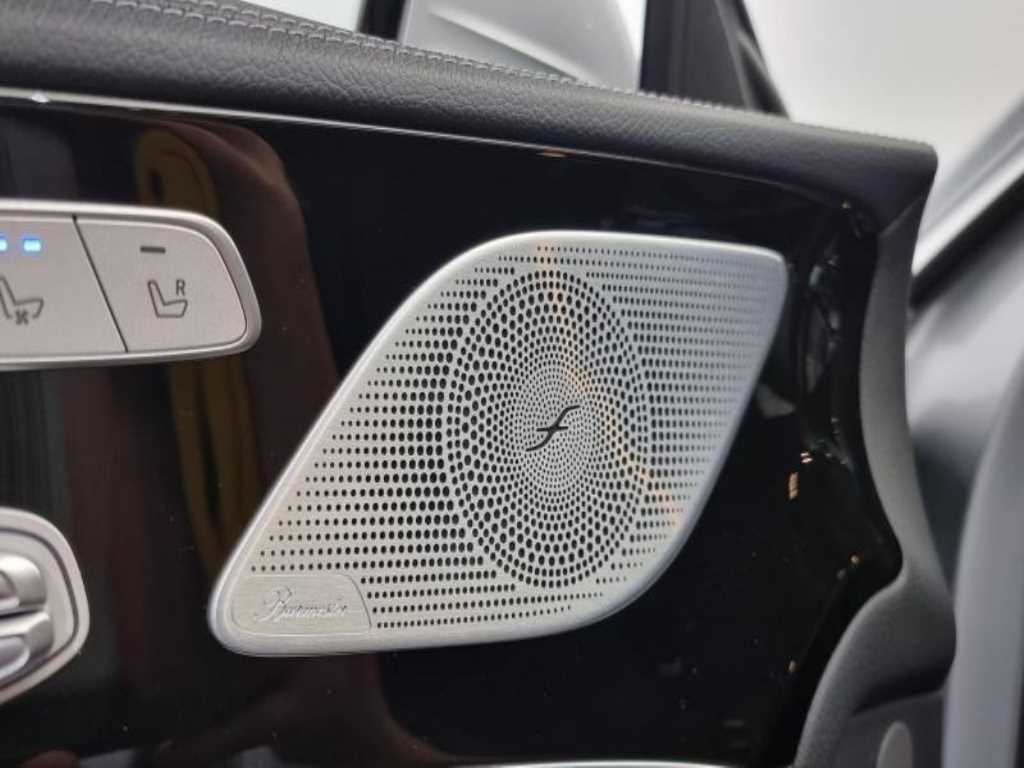 Mercedes Benz AMG GT - Vista 8