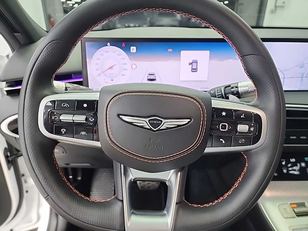 Genesis GV70 - Vista 9