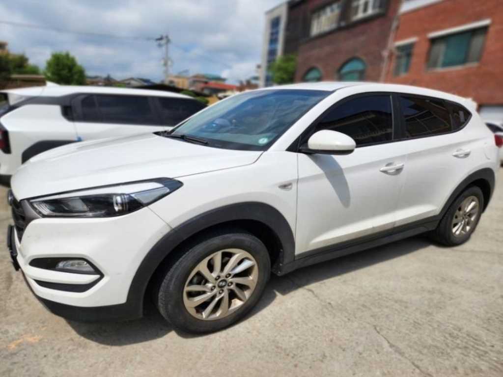 HYUNDAI Tucson - Vista 2