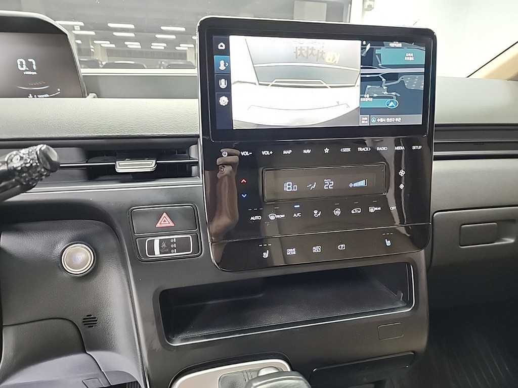 HYUNDAI Staria - Vista 10