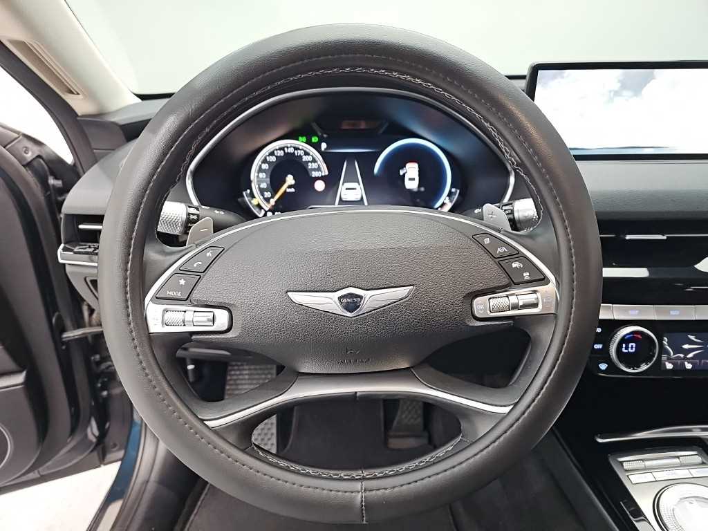 Genesis G80 - Vista 9