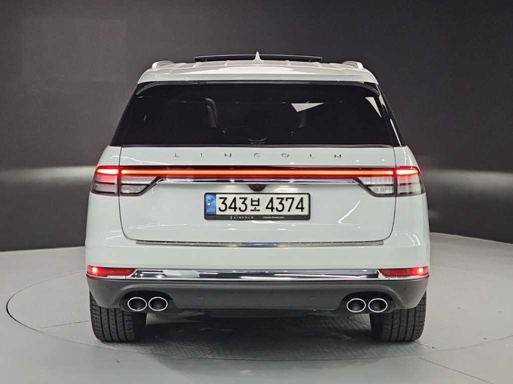 Lincoln Aviator - Vista 3