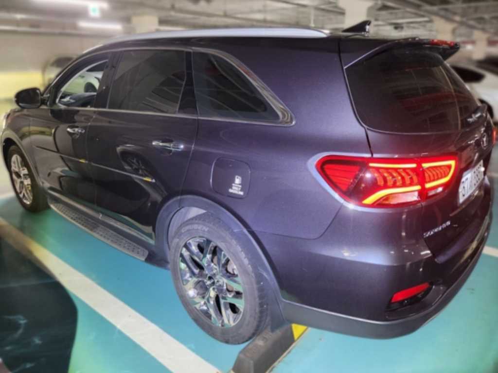 KIA Sorento - Vista 3