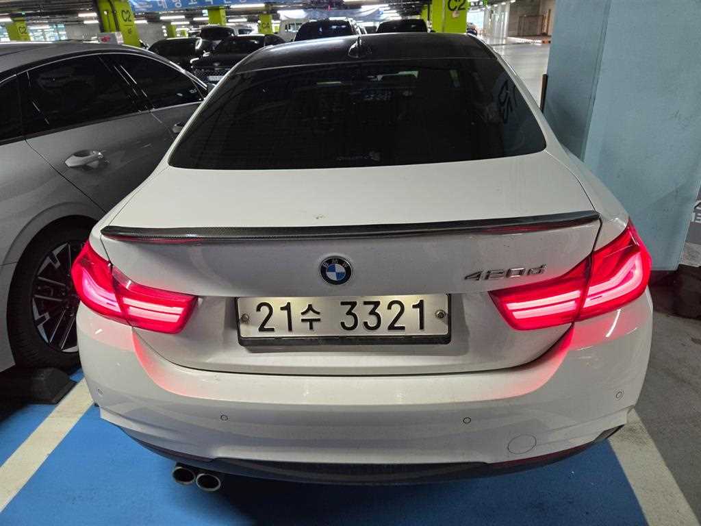 BMW 4 Series - Vista 3