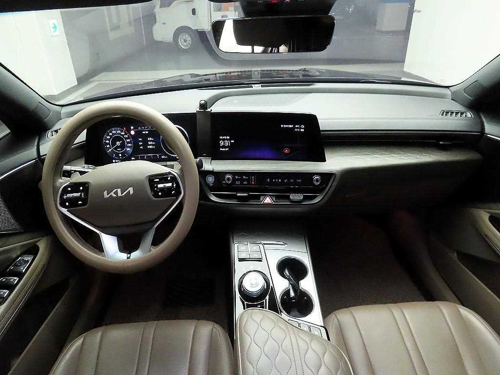 KIA K8 - Vista 8