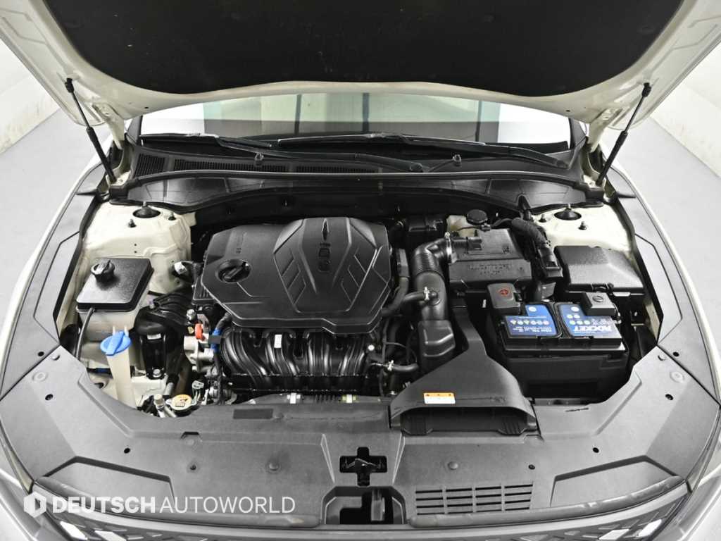 HYUNDAI Grandeur - Vista 7